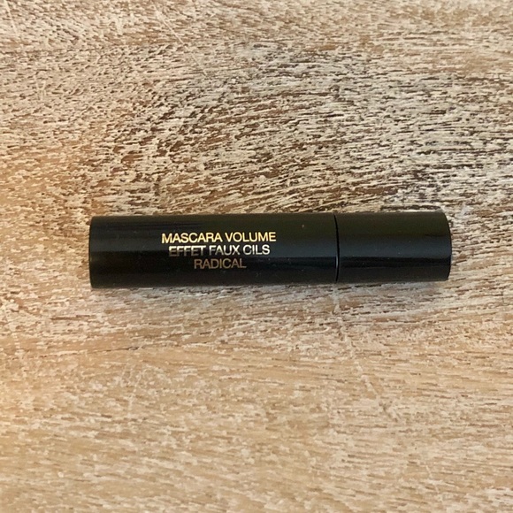 YSL Mascara Volume Effet Faux Cils Volumizing New - Picture 2 of 2